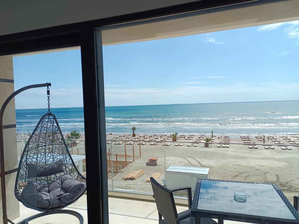Apartament Ella Front View Navodari Dış mekan fotoğraf